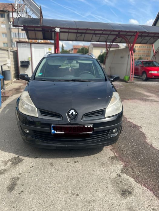 Vand Renualt Clio 3 eco-2009 Ambreiaj si distributie noua
