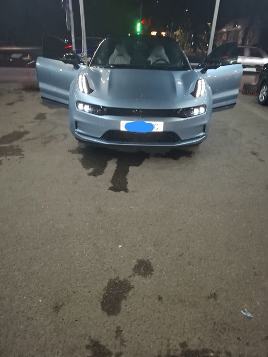 Прод-ся ZEEKR 001 Электромобиль 2022 г.в. Пробег 45000км. Отл.состояни