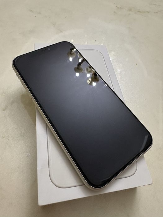 айфон 11 128гигов