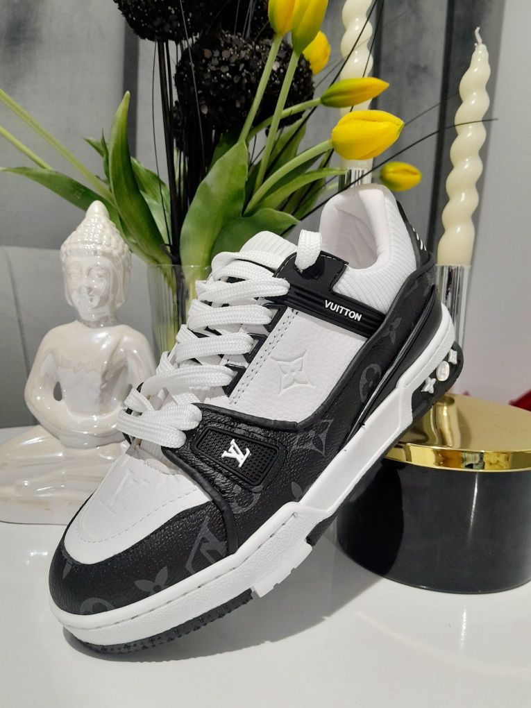 Luis vuitton trainers!calitate premium