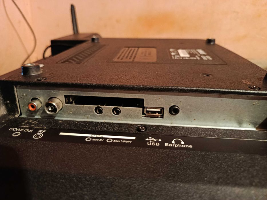 Televizoare Led 81 cm Samus și Vortex Nefuncțional