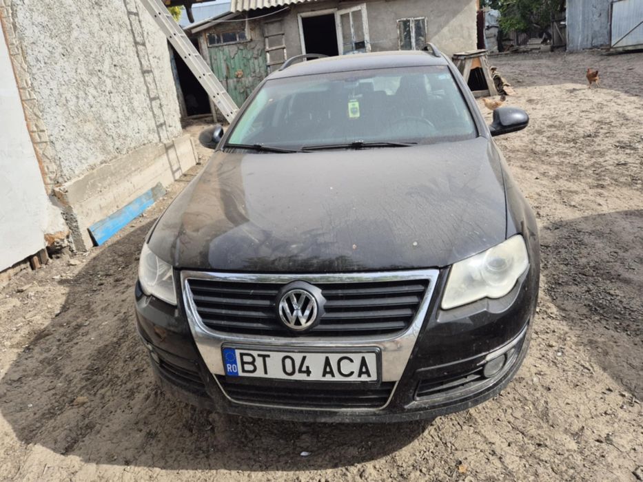 Vând pasat b6 in stare buna de funcționare