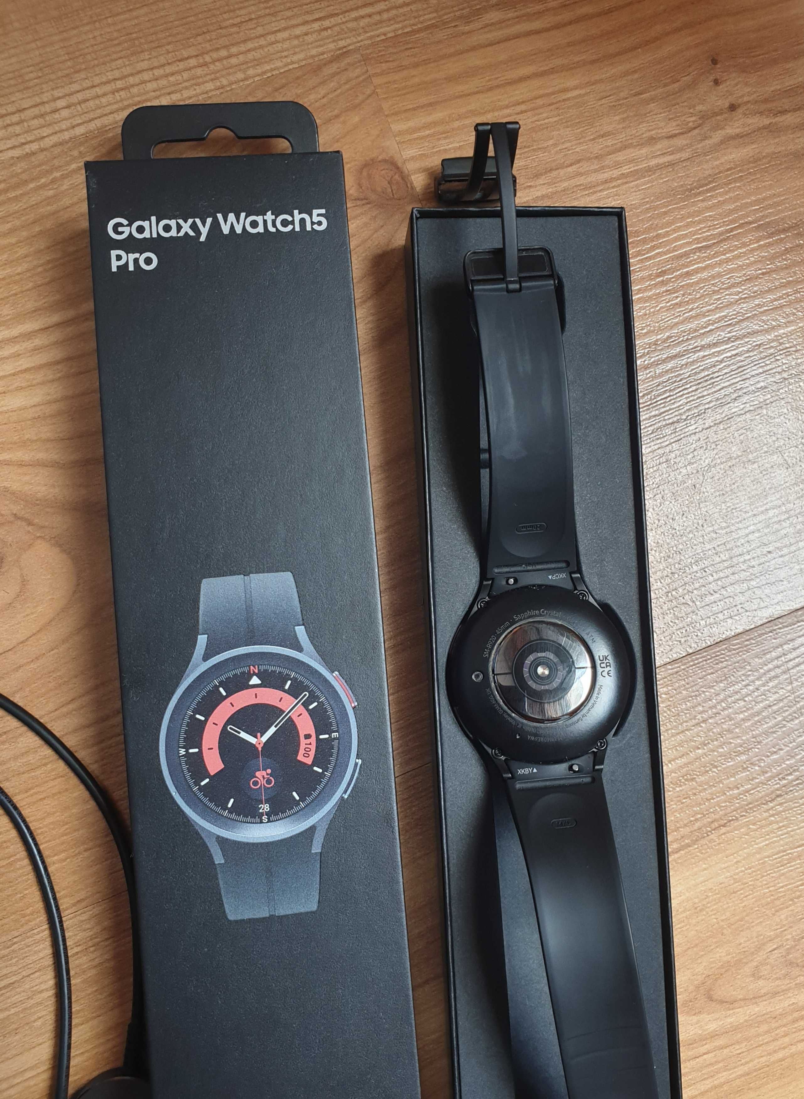 Смарт часовник - Galaxy Watch5 Pro
