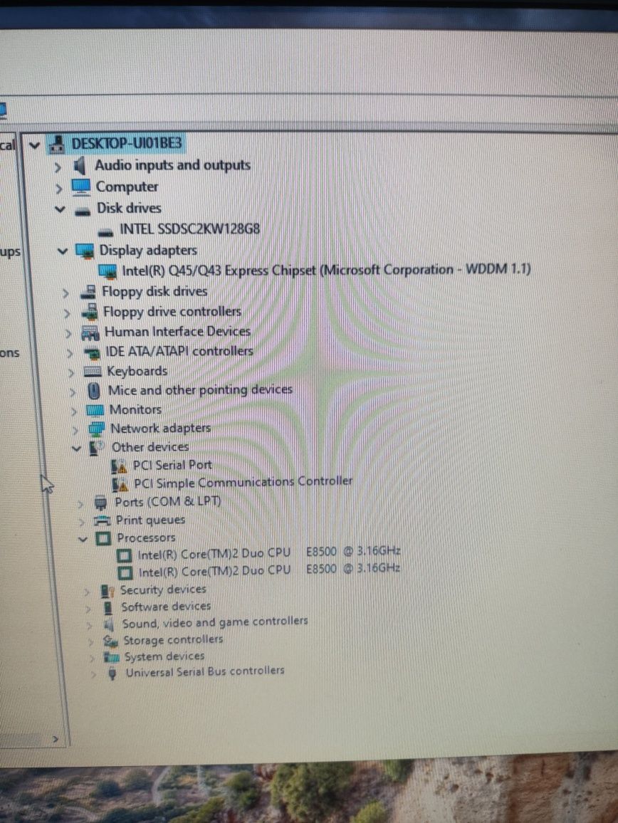 Продавам Компютър Fujitsu esprimo p5731 Win10