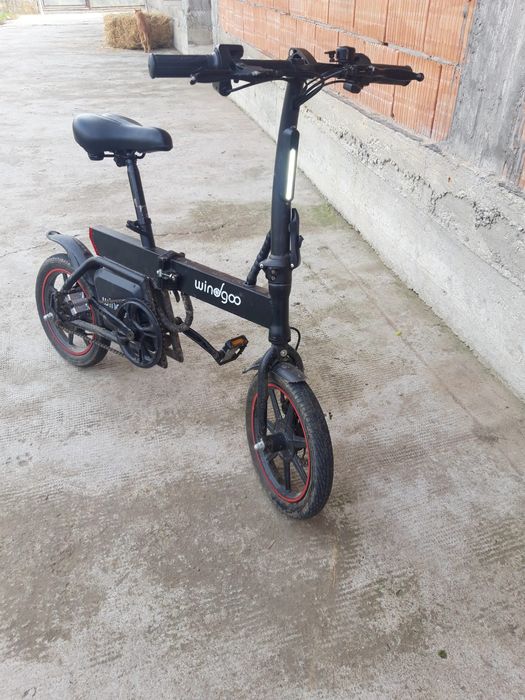 Vând bicicletă electrică