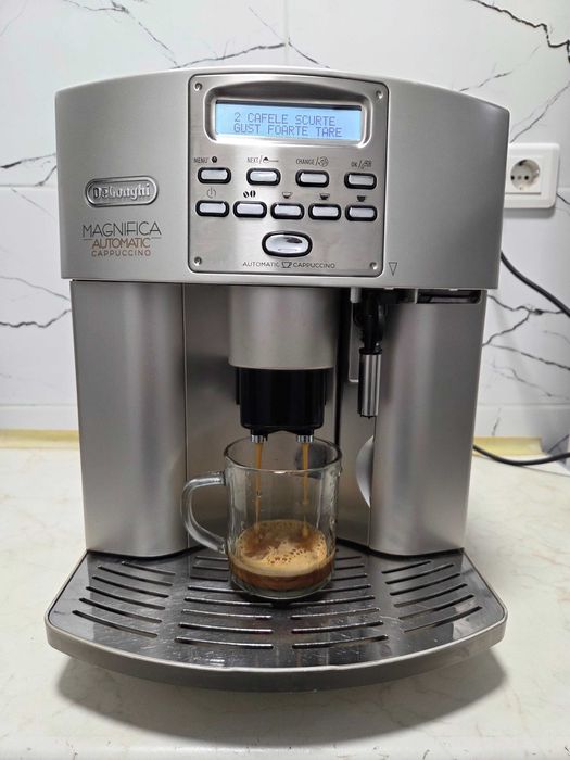 Espressor Automat DeLonghi Magnifica ESAM3500.S Aparat cu Cafea Boabe