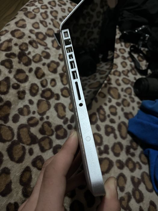 Imac pro 13’ mid 2012 pentru piese