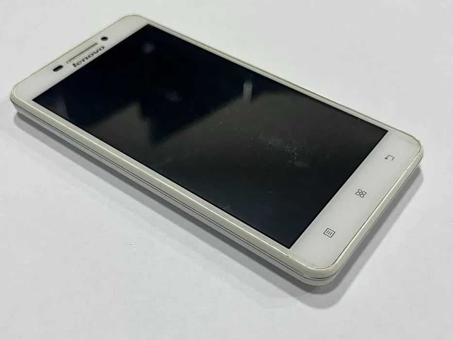 Смартфон Lenovo A5000