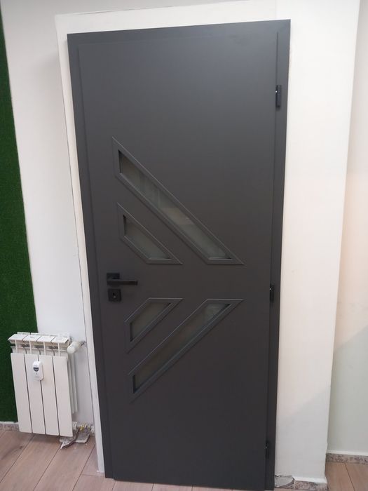 Интериорна врата антрацит Paragon