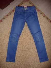 Blugi Next copii/fete marimea 9 ani (134 cm) jeans/pantalon