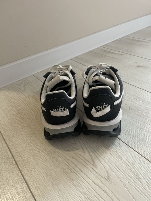 Маратонки Nike носени няколко пъти!