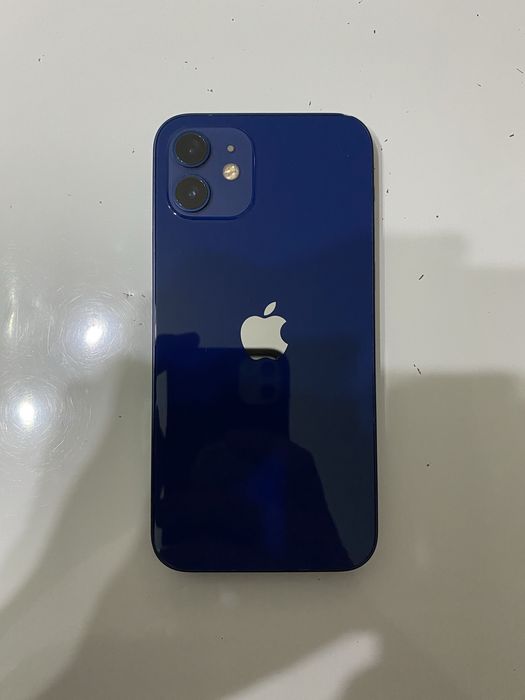 Айфон 12    128 гб