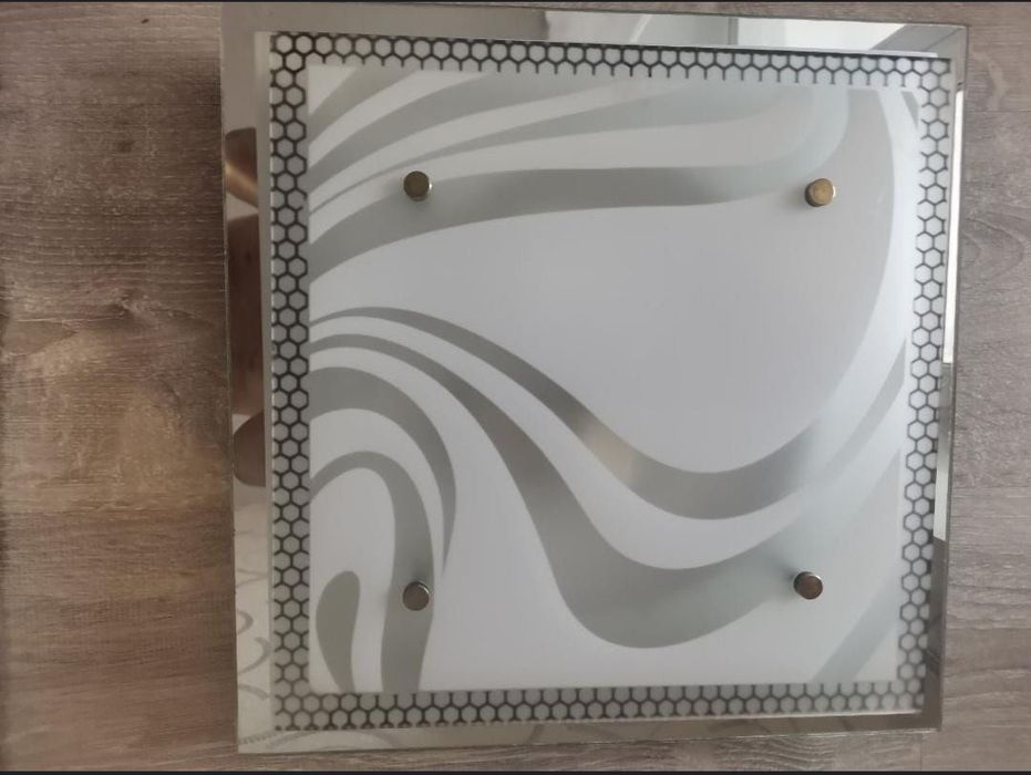 Люстра на потолок