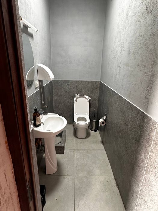 Евро Офис 150м на Лабзаке (Мебель есть)