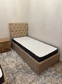 Одинарный кровать с матрасом
