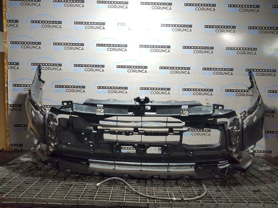 Bara fata Mitsubishi Outlander III Facelift 2015 - 2018 ARGINTIU (810) model cu ...