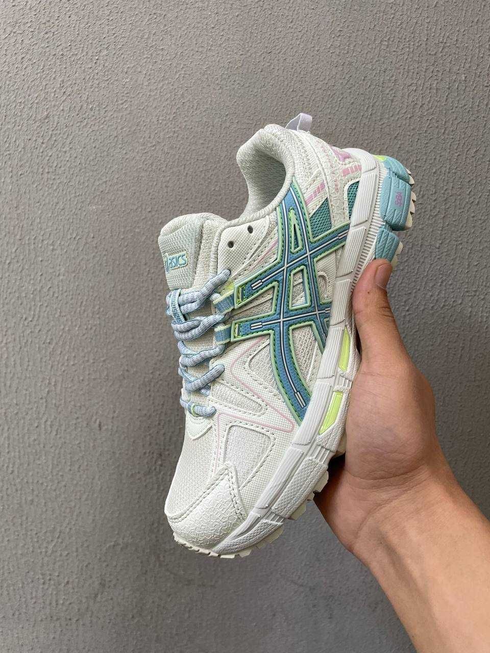 Asics Gel-Kahana 8 0098