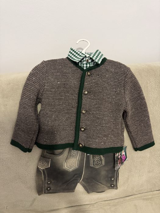 Costum traditional bavarez baiat Oktoberfest - 3-4 ani