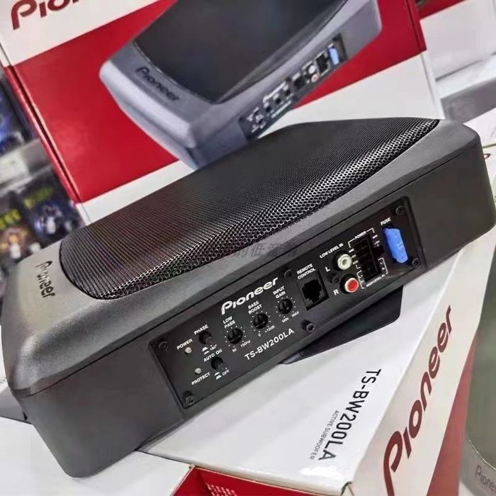 Pioneer active subwoofer 700w