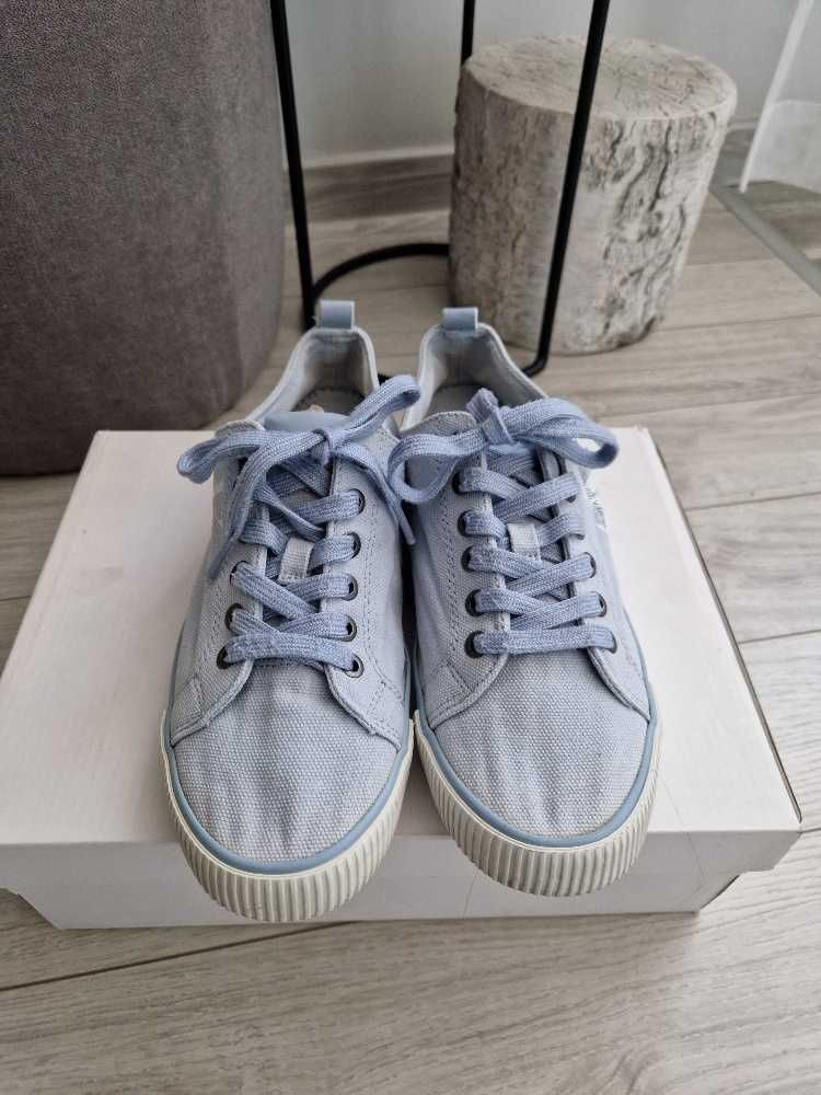 Кецове  Calvin Klein Jeans 40 номер
