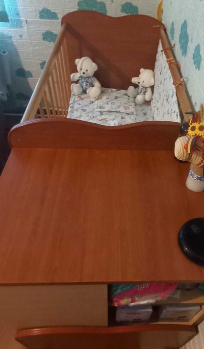 Patut cu saltea si lenjerie