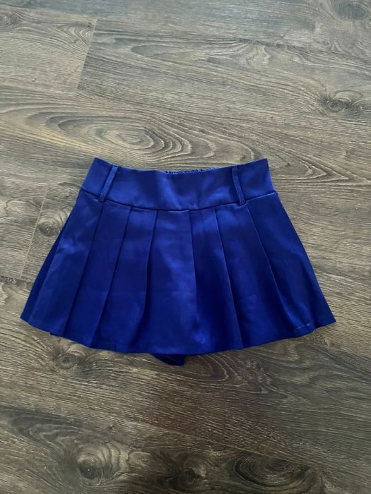 Fusta S neagra, alba, bleumarin asos