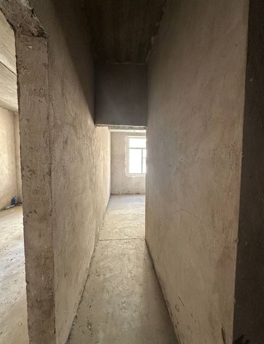 Цумда 1 хонали каропка сотилади