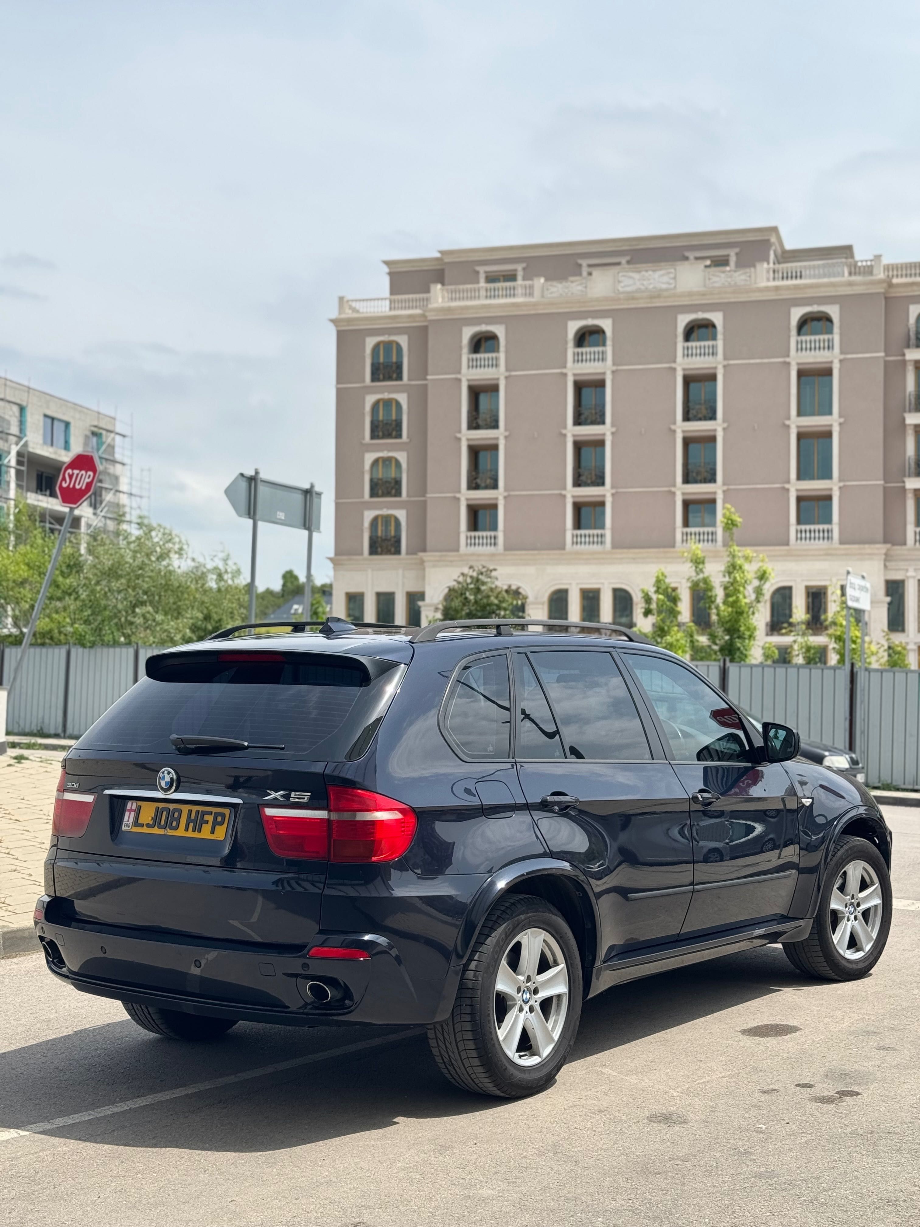 BMW X5 - 7 Места