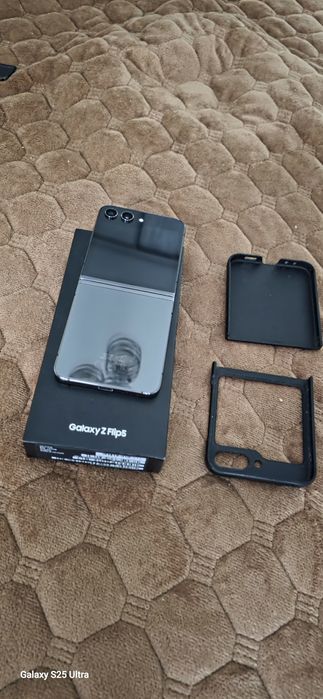 Samsung Galaxy Z Flip 5