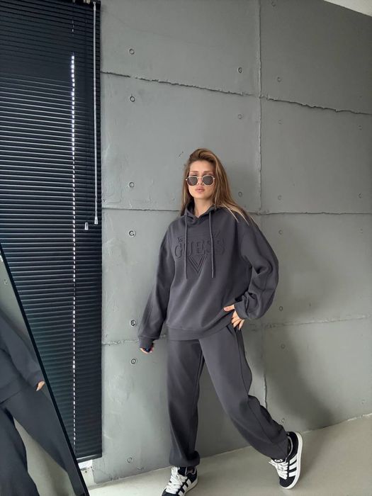 Дамски екипи oversized