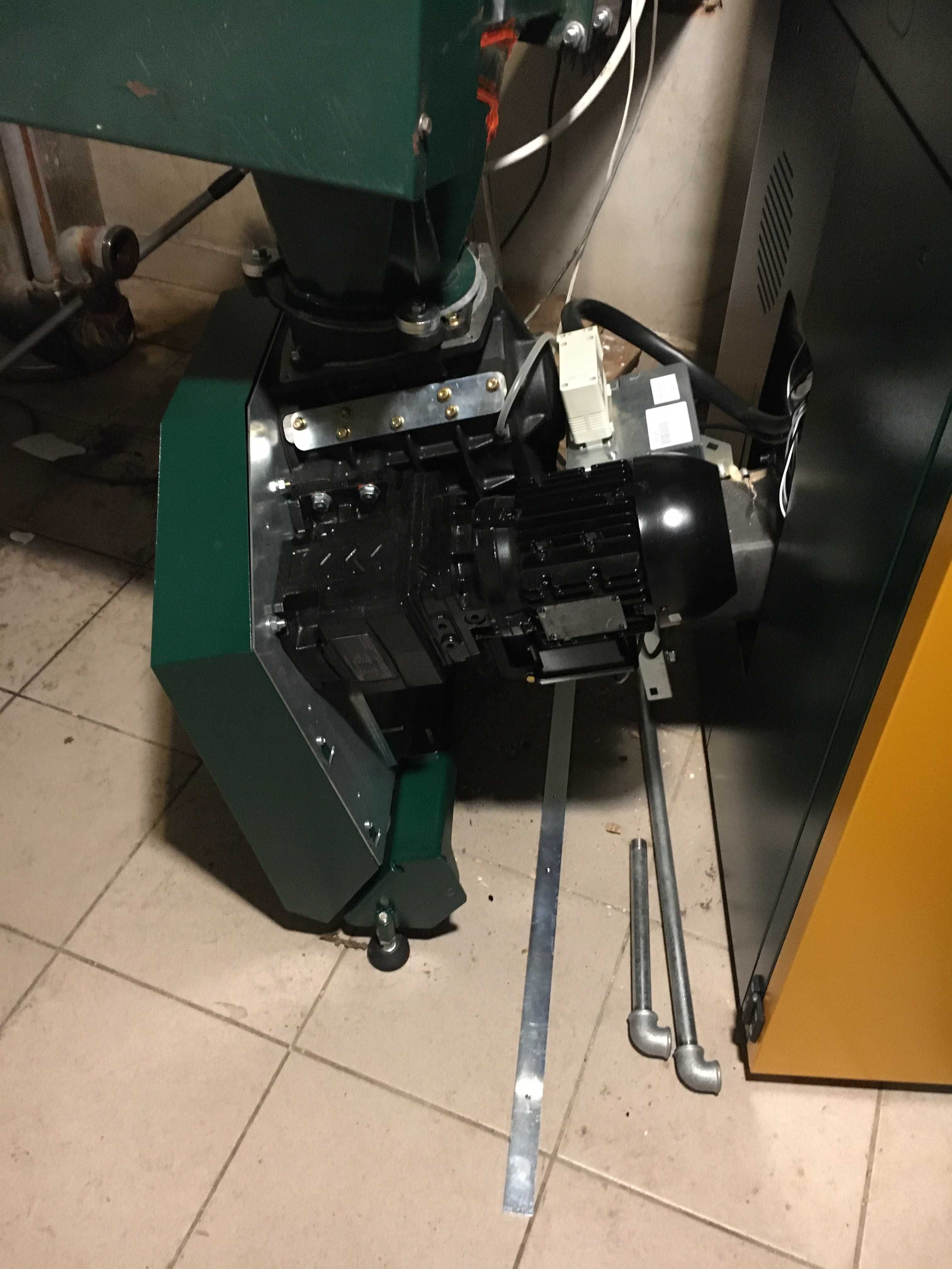 Centrale termice pe tocatura de lemn, peleti, rumegus, biomasa KWB