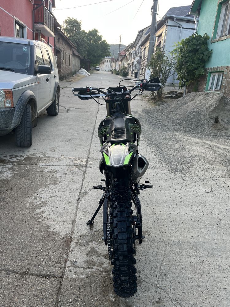 Vand Alfarad T7 250cc 4T