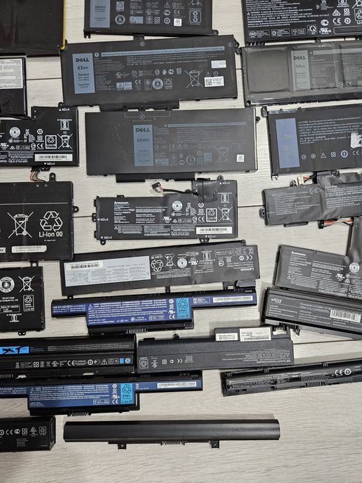 Lot baterii laptop