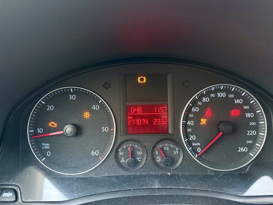 Golf 5 – 1.9 Diesel – 2004 – Euro 4 – Preț avantajos