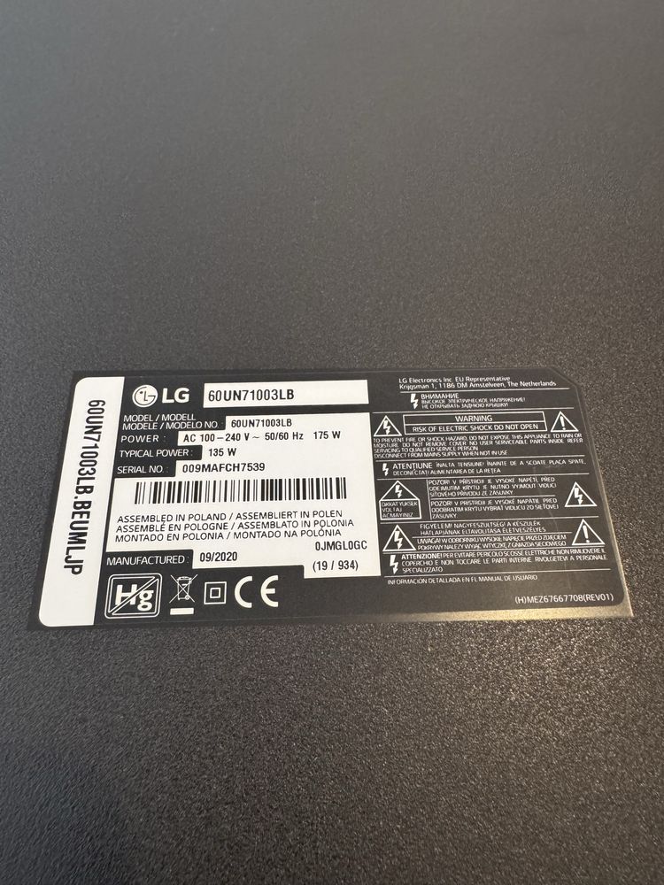Televizor LG UHD 152 cm 4K HDR 10 Pro