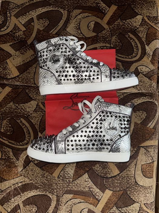 Christian Louboutin – adidași originali cu ținte