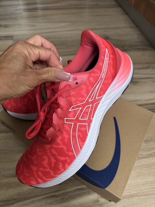 Оригинални нови маратонки ASICS GEL-EXCITE 8 TWIST! 43,44 н