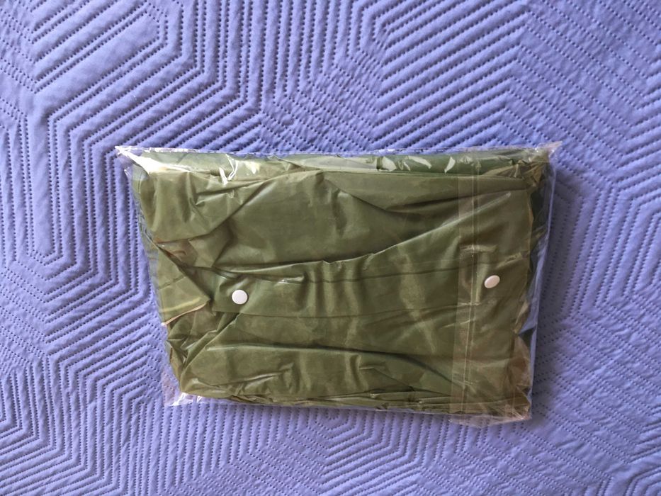 продам дождевик  новая