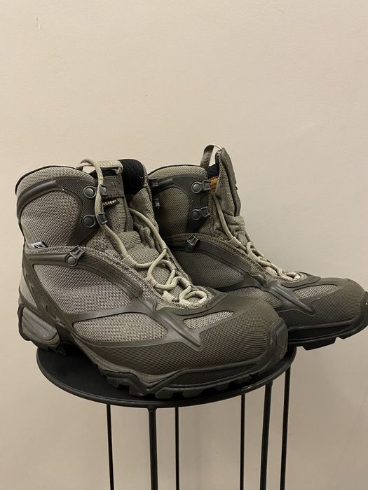 Дамски туристически обувки Aku