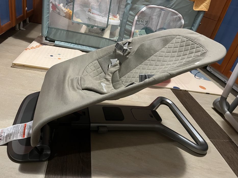 Бебешки шезлонг 3 в 1 Ergobaby Evolve