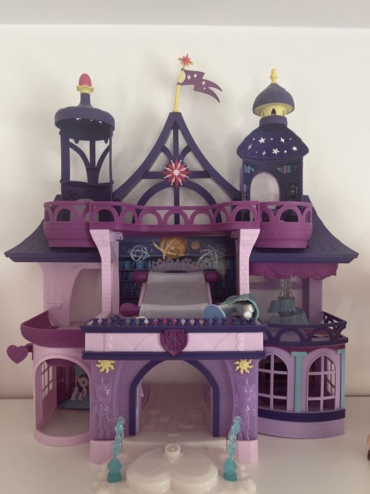Set de joaca My Little Pony®, Scoala Magica a Prieteniei