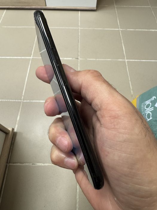 iPhone 7 32gb - с дефект