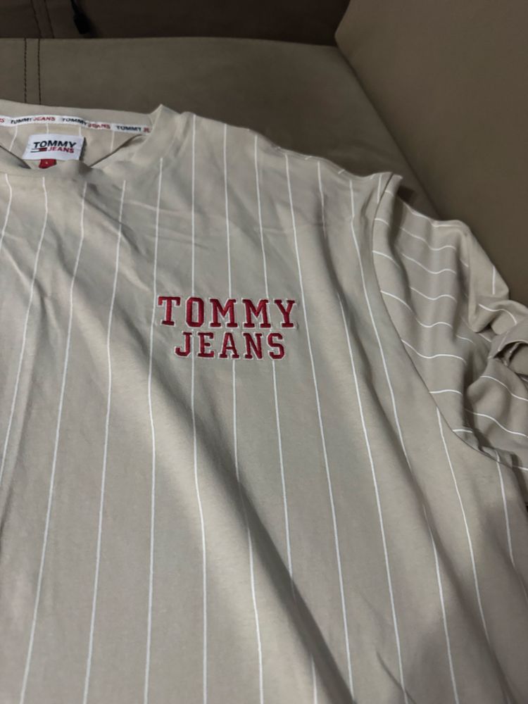 Тениска Tommy Jeans