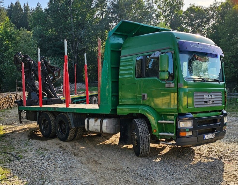 Camion forestier.