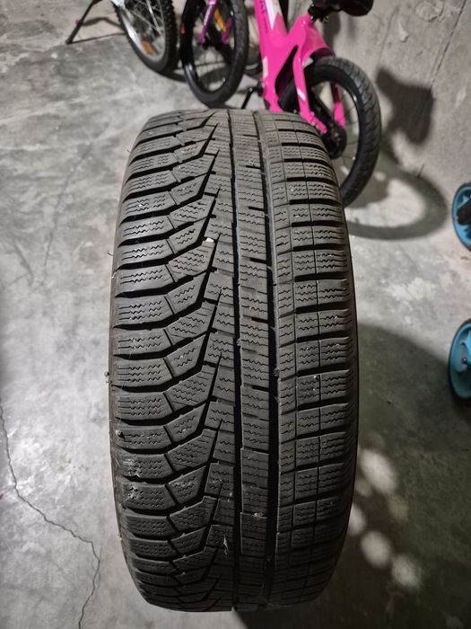 Cauciucuri iarna + jante tabla + capace VW (R16)