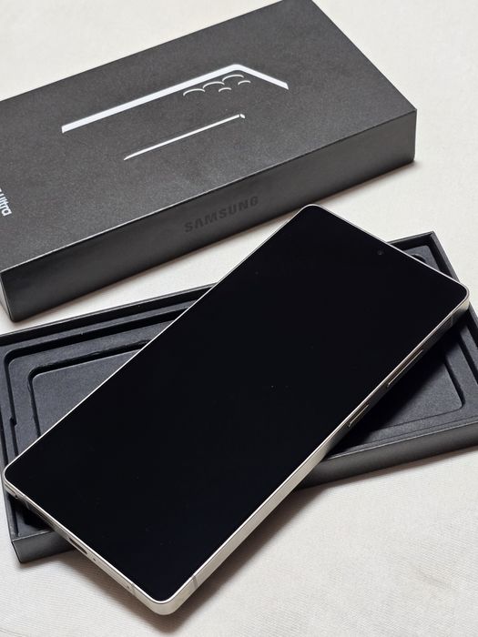 Samsung Galaxy S25 Ultra 256Gb