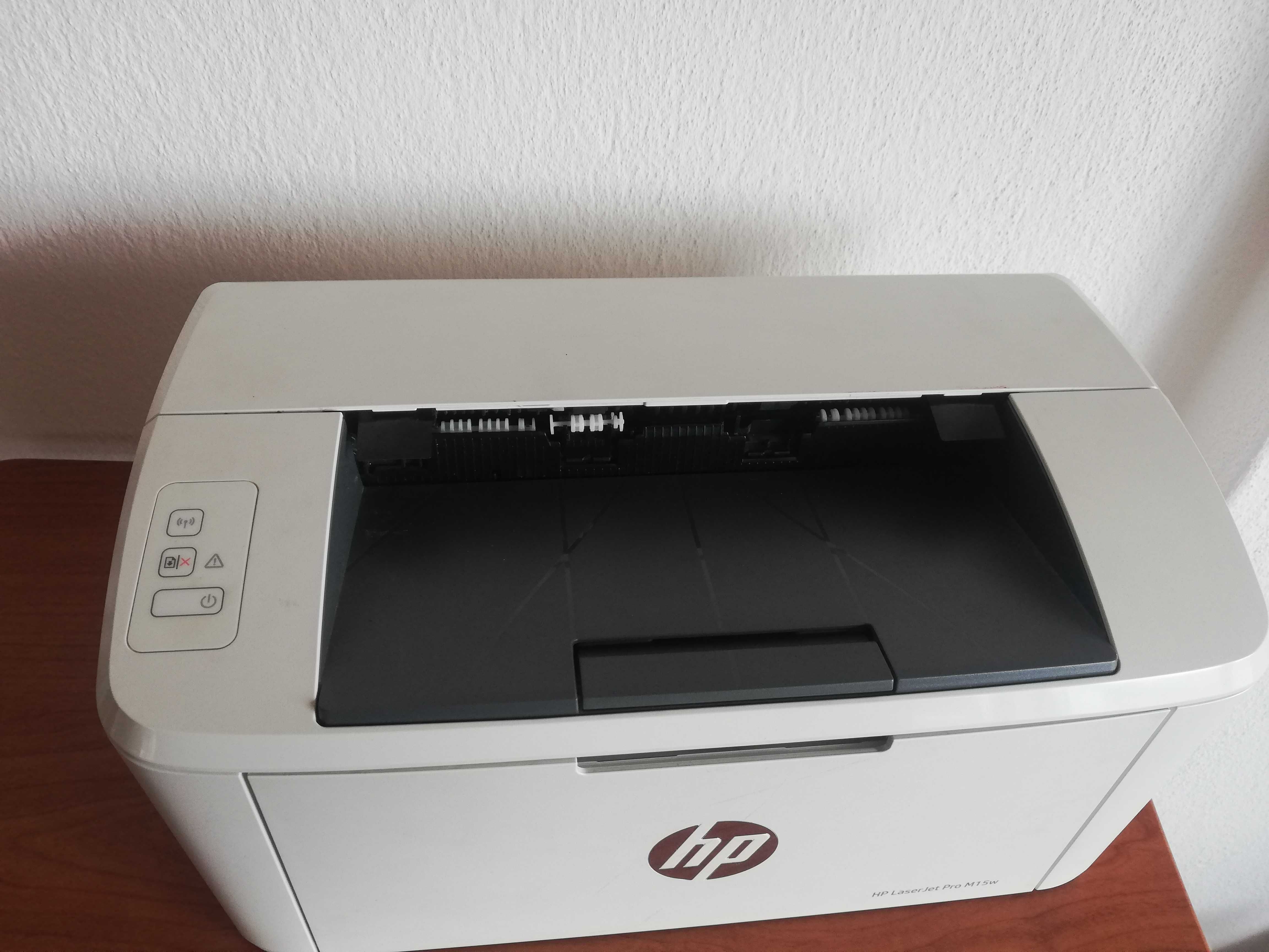 Лот 5 лазерни принтера HP LaserJet 1018 / 1020 и 2 броя P1005/ HP M15w