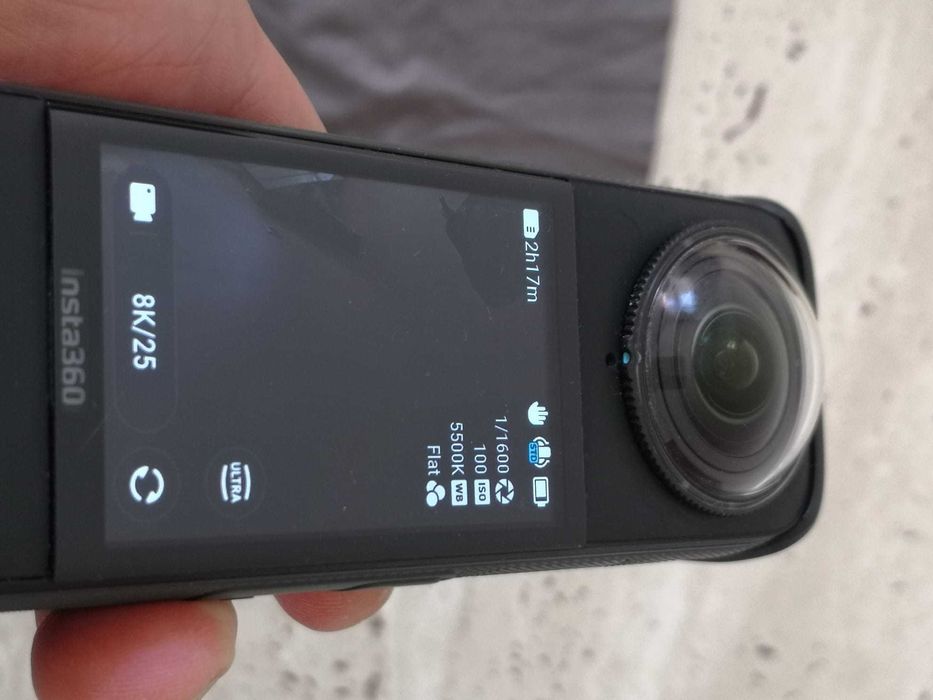Insta 360 X4, garantie noiembrie 2026, sd lexar silver plus 256GB V30