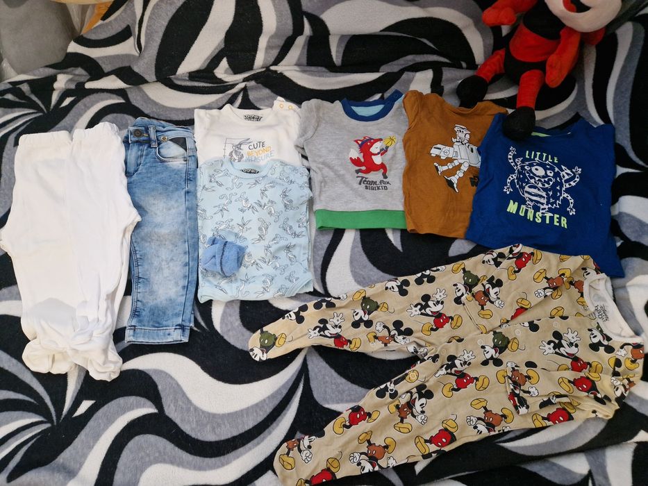 Lot hăinuțe bebe 74-80