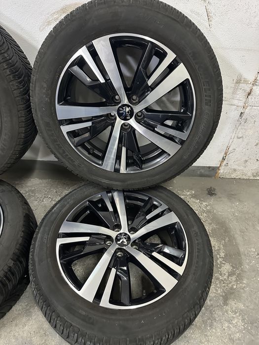 Jante 18 originale Peugeot 3008 5008 cu anv.iarna 225/55/18